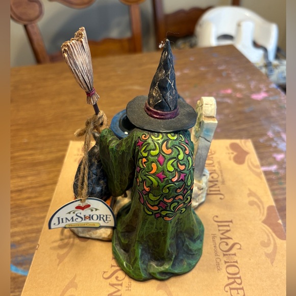 Jim Shore Halloween Witch with Cauldron Tealight 4006317 - Picture 3 of 10